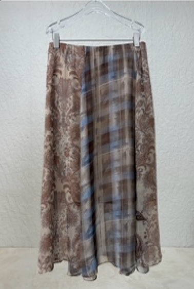 0420SZ38-SZHK-CLOS-獨特的格紋與復古圖案花紋拼接半衣長裙(A38)