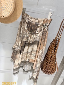 0420SZ53-SZHK-CLOS-復古印花蕾絲拼接不規則下擺半身裙(A53)