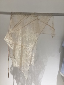 0420SZ56-SZHK-CLOS-蕾絲刺繡披肩絲巾(A56)