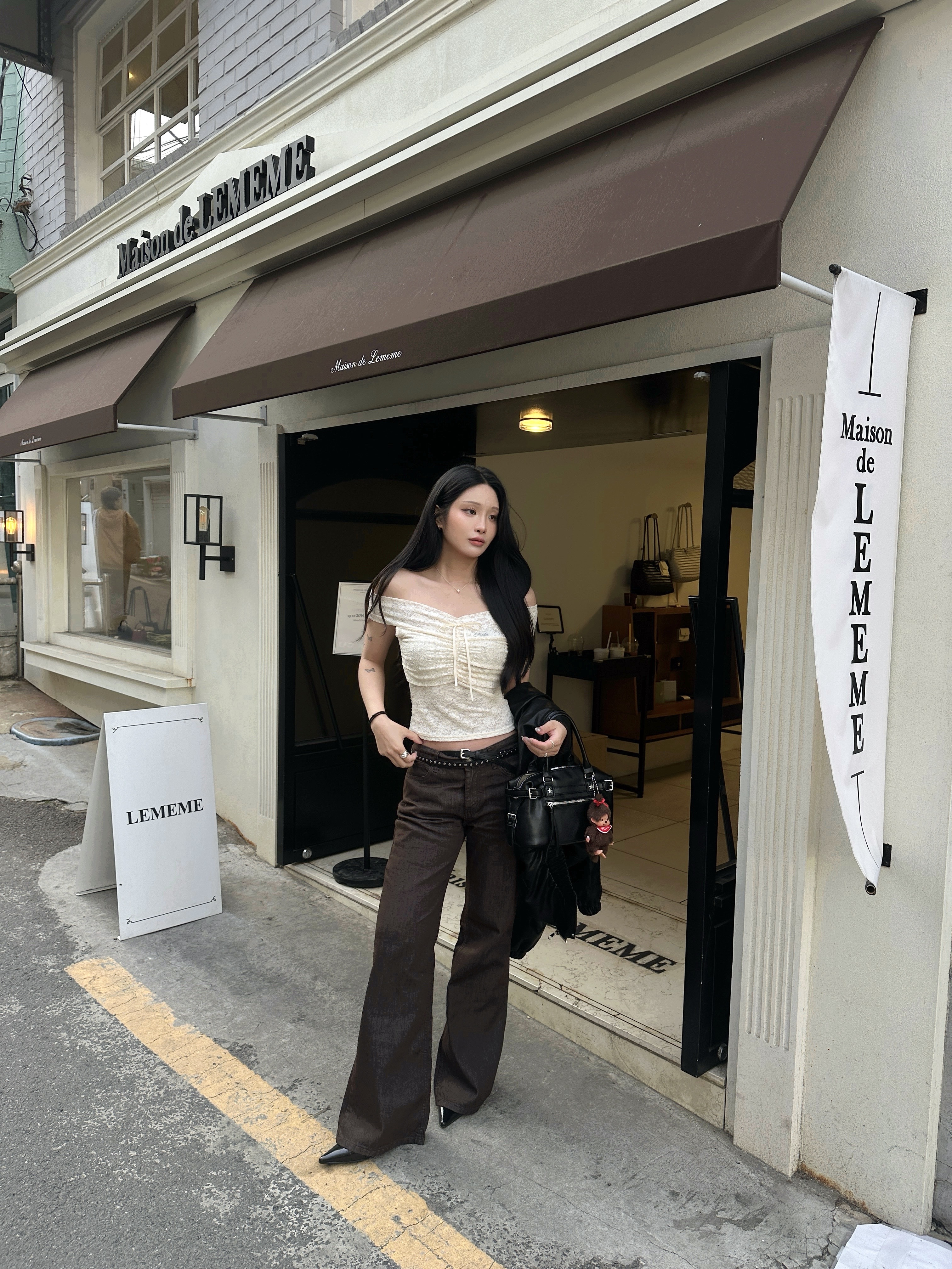 J26 木質調 喇叭單寧褲 (S/M/L)