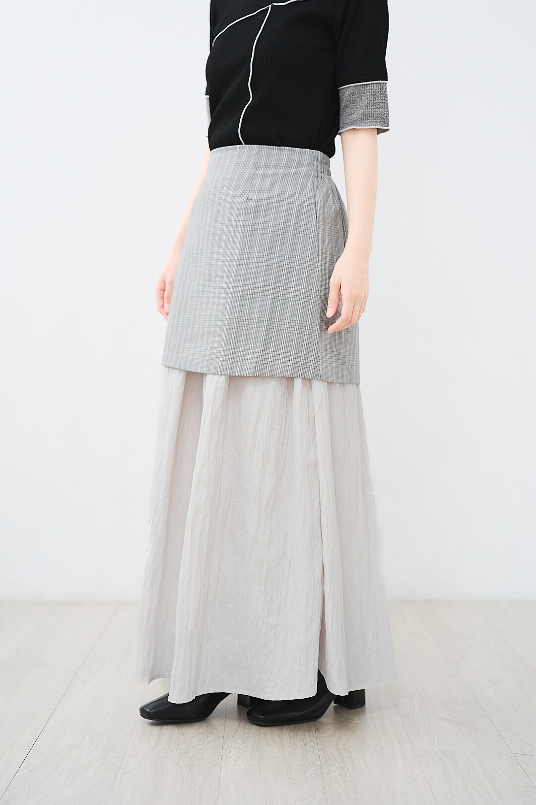 (預購)聖托里尼的晚風！閃耀格紋層次裙(兩色-洗鍊灰)