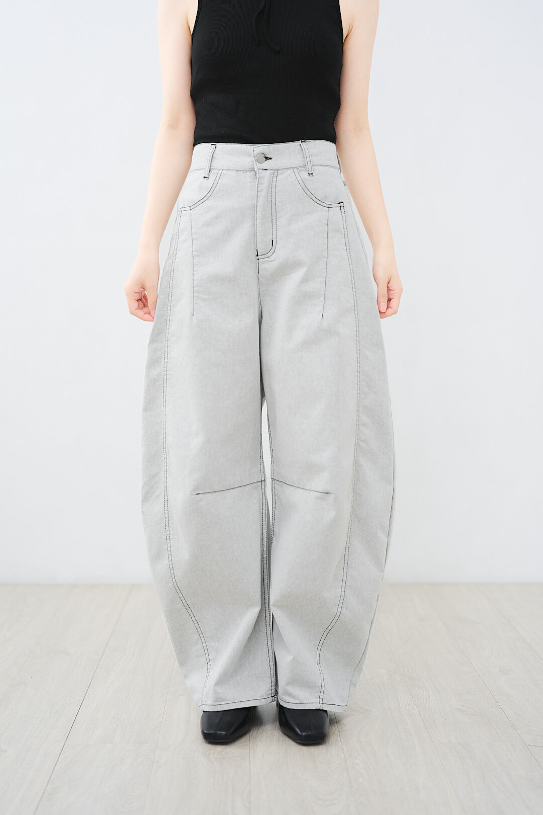 (預購)哥本哈根日常！撞色車線斜紋彎刀褲(三色-灰白)