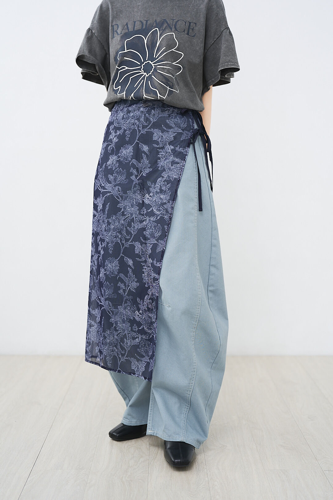 (預購)哥本哈根日常！撞色車線斜紋彎刀褲(三色-淺藍)