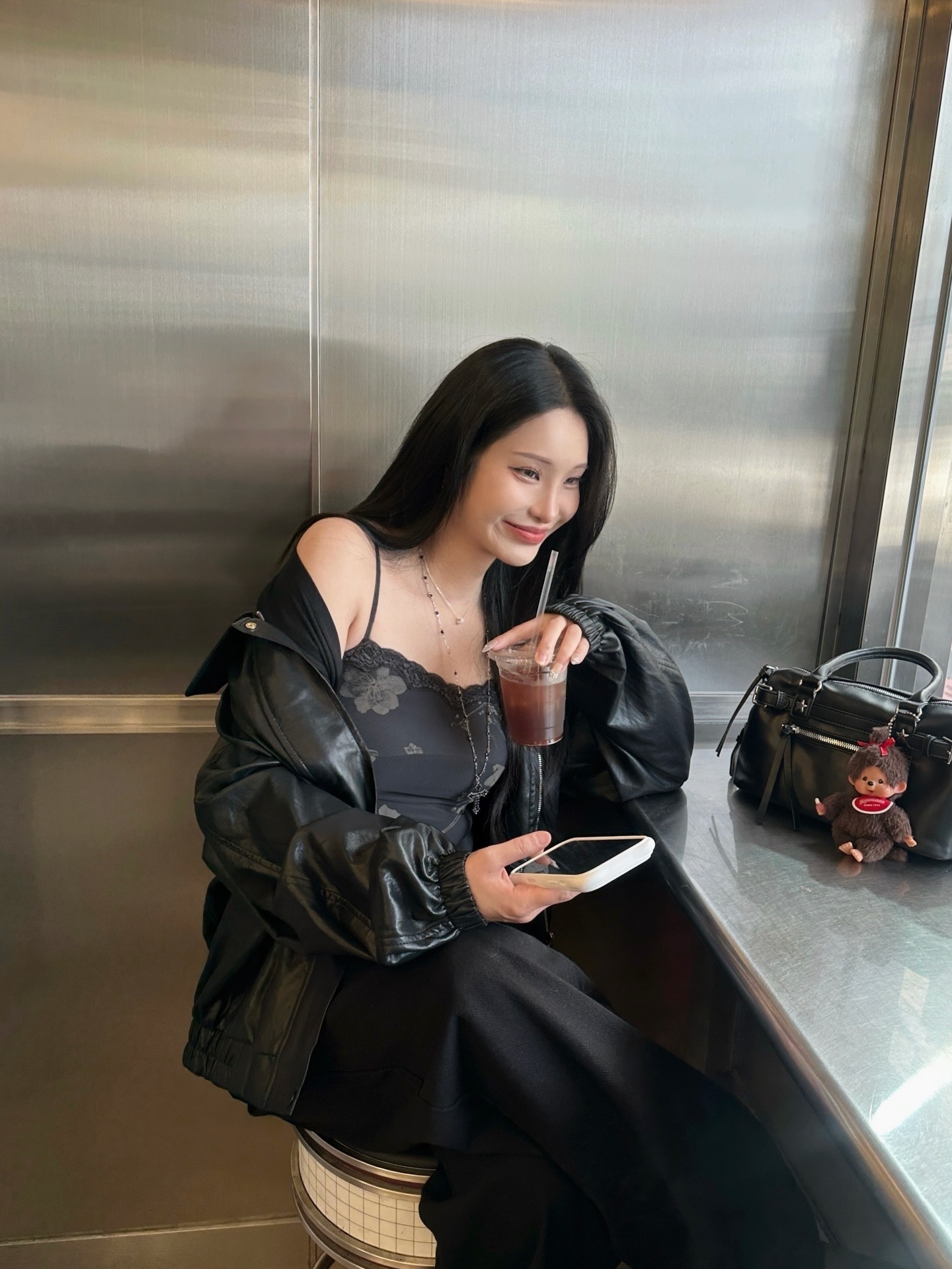 J20 Color Palette 春夏款輕量皮外 (黑)