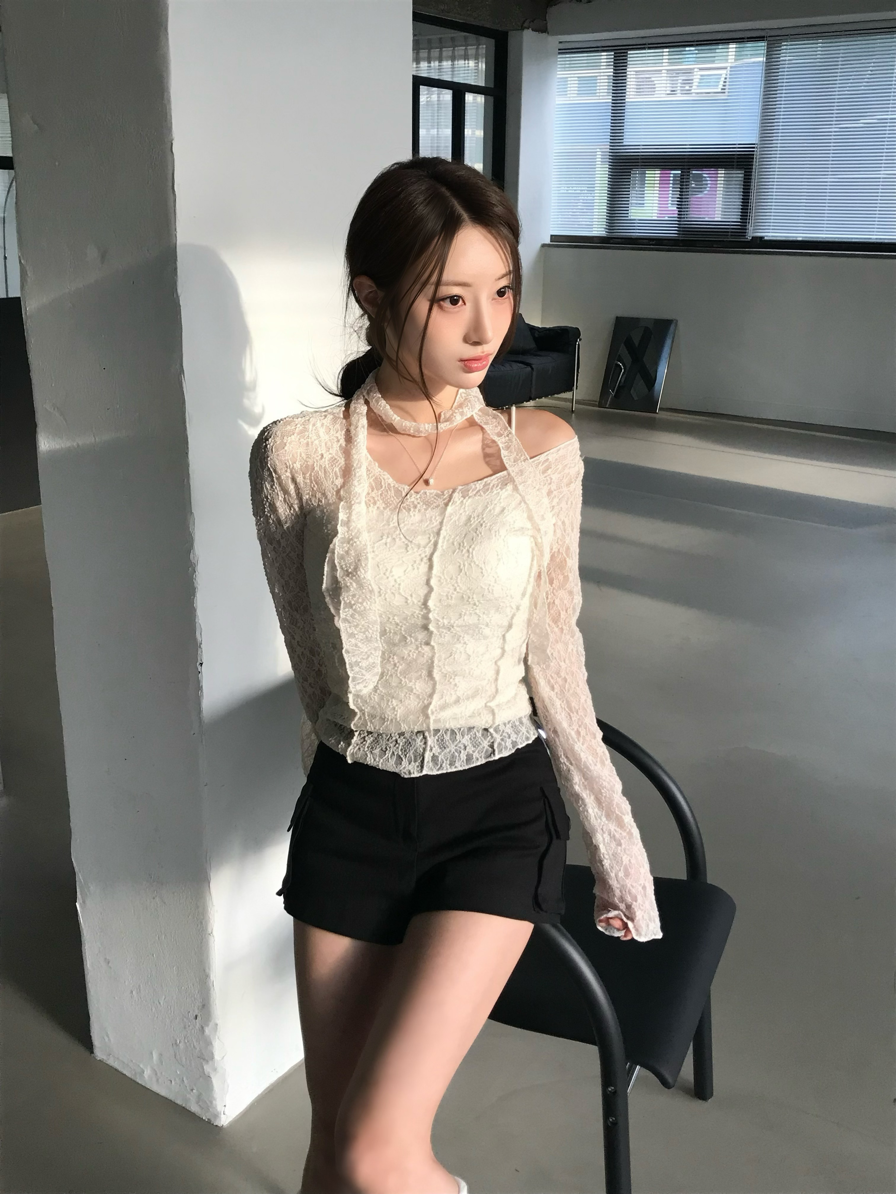 J07 午後的夢境 送綁帶蕾絲v領上衣