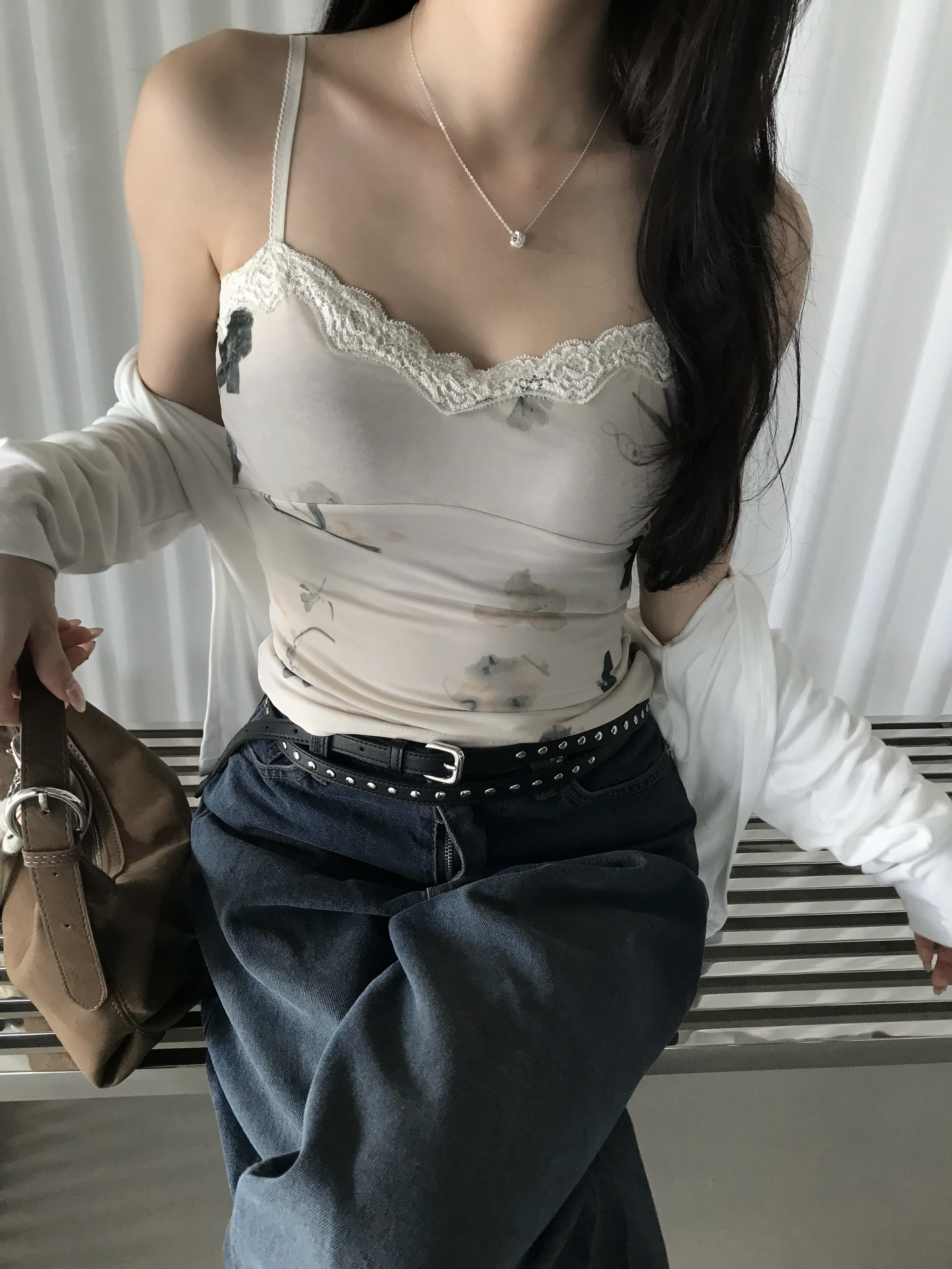 J02 水墨印花疊紗背心 (白)