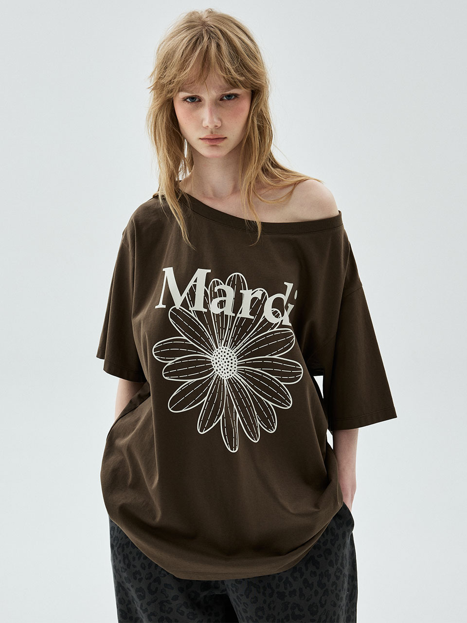 Mardi Mercredi OVERSIZED TSHIRT OFF SHOULDER FLOWERMARDI