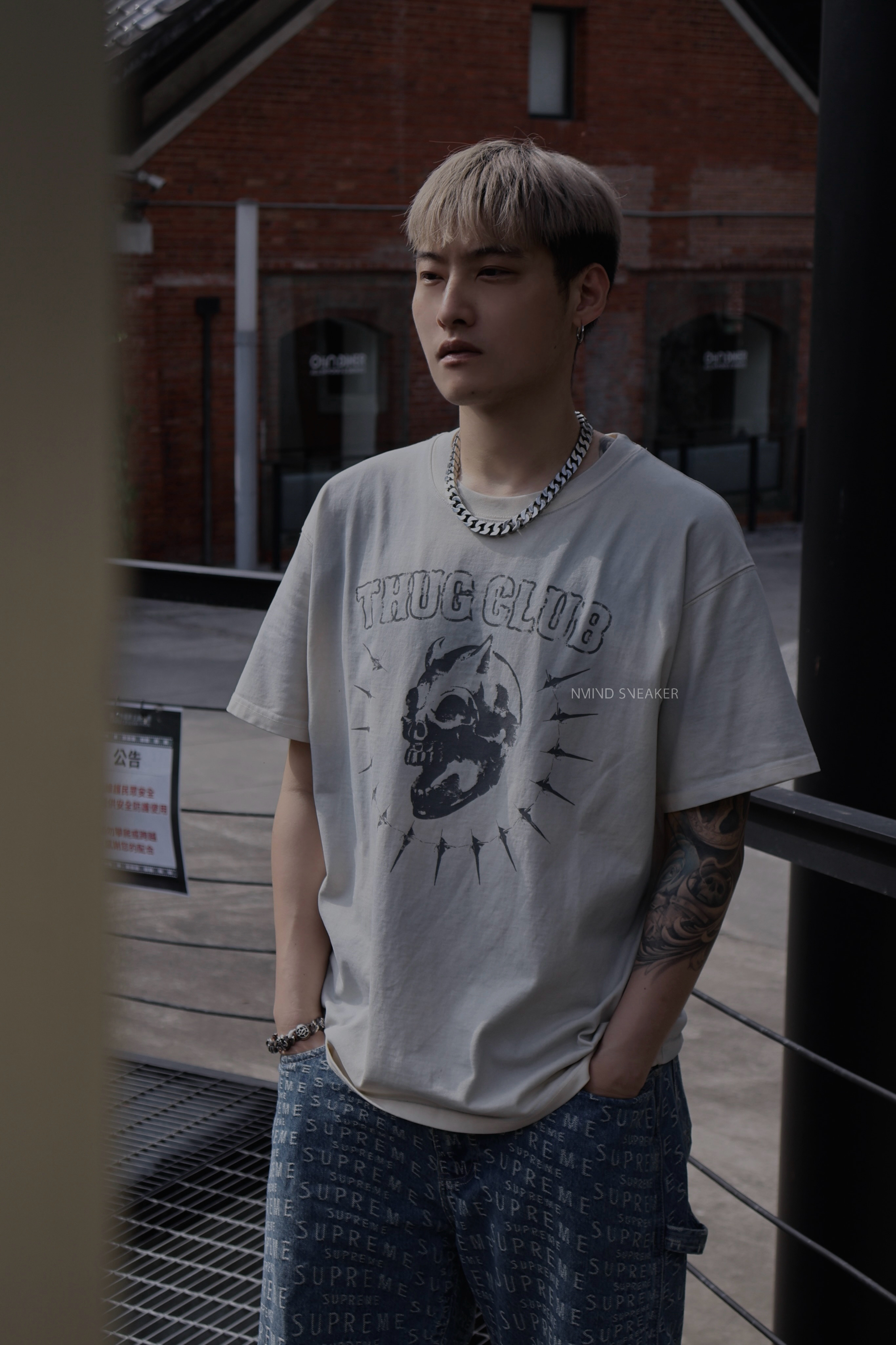 <快速出貨> THUG CLUB VINTAGE RIDING SKULL 短T 黑/白