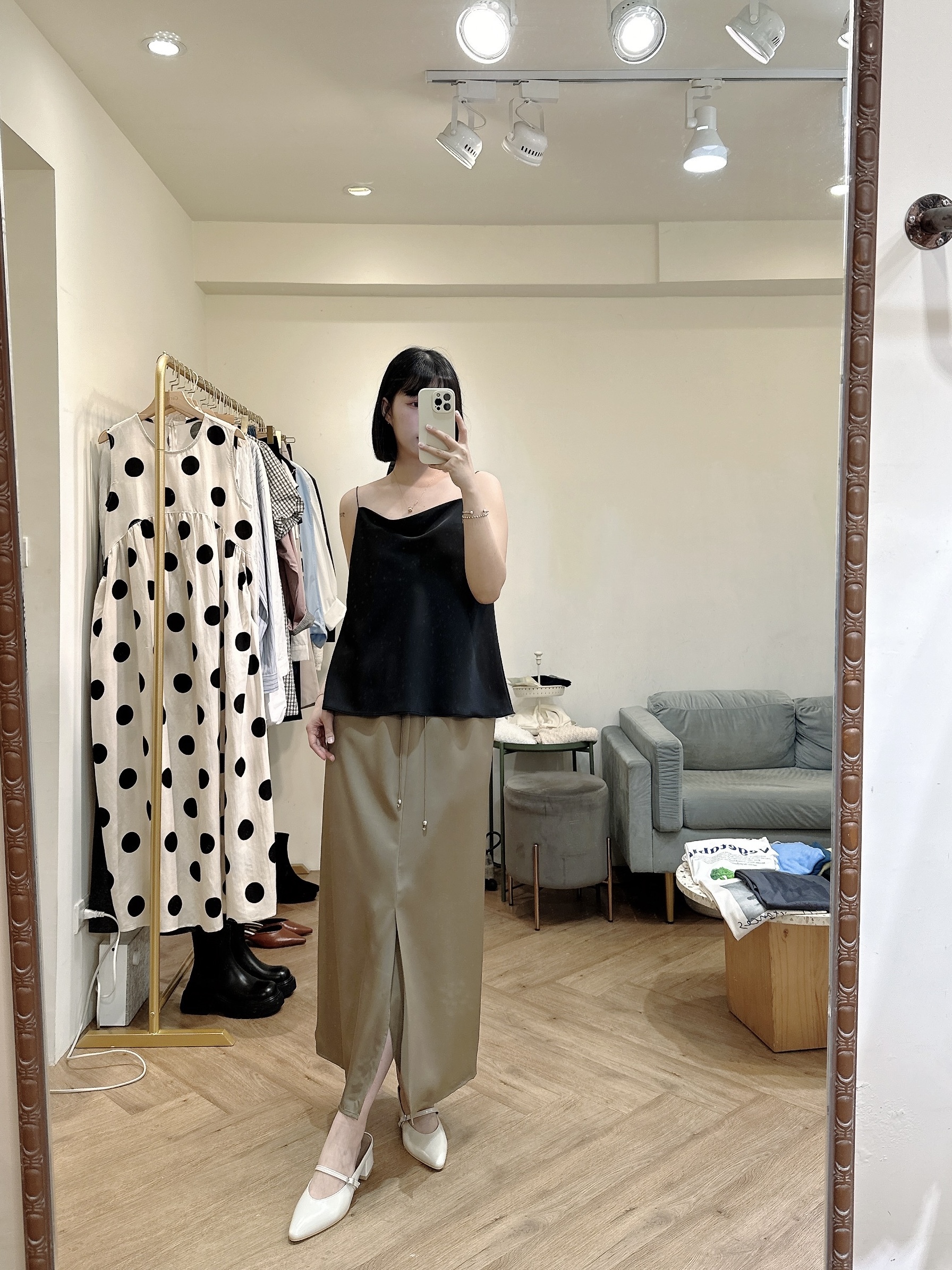 緞面質感長裙