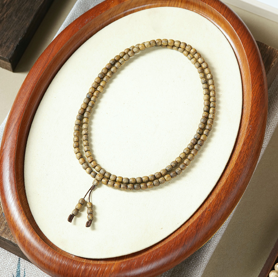 SE59 9分沉烏身圓葉白棋鼓珠多圈 (J-L9187)