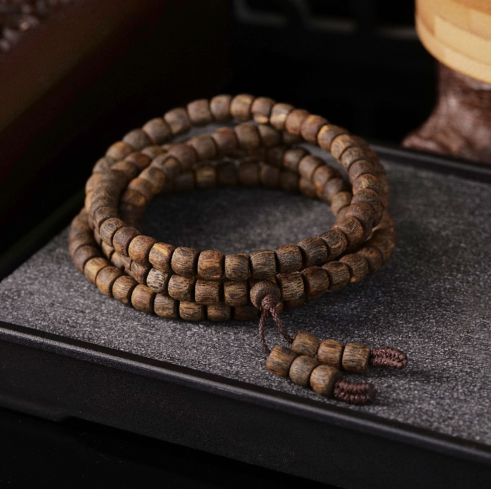 SE73 沉水烏身圓葉棋楠沉香多圈 (J-L9201) **連證書