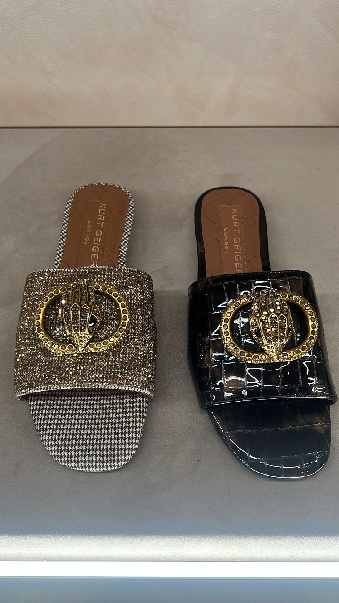 英國代購 -KG Kurt Geiger CHELSEA FLAT SANDAL（鷹嘴扣）