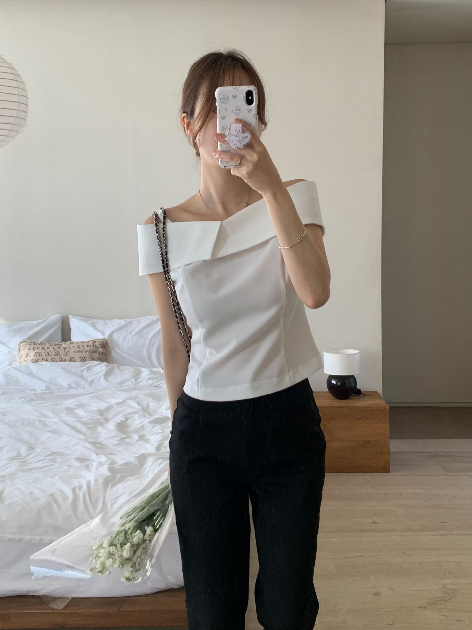 法式浪漫一字膊吊帶上衣