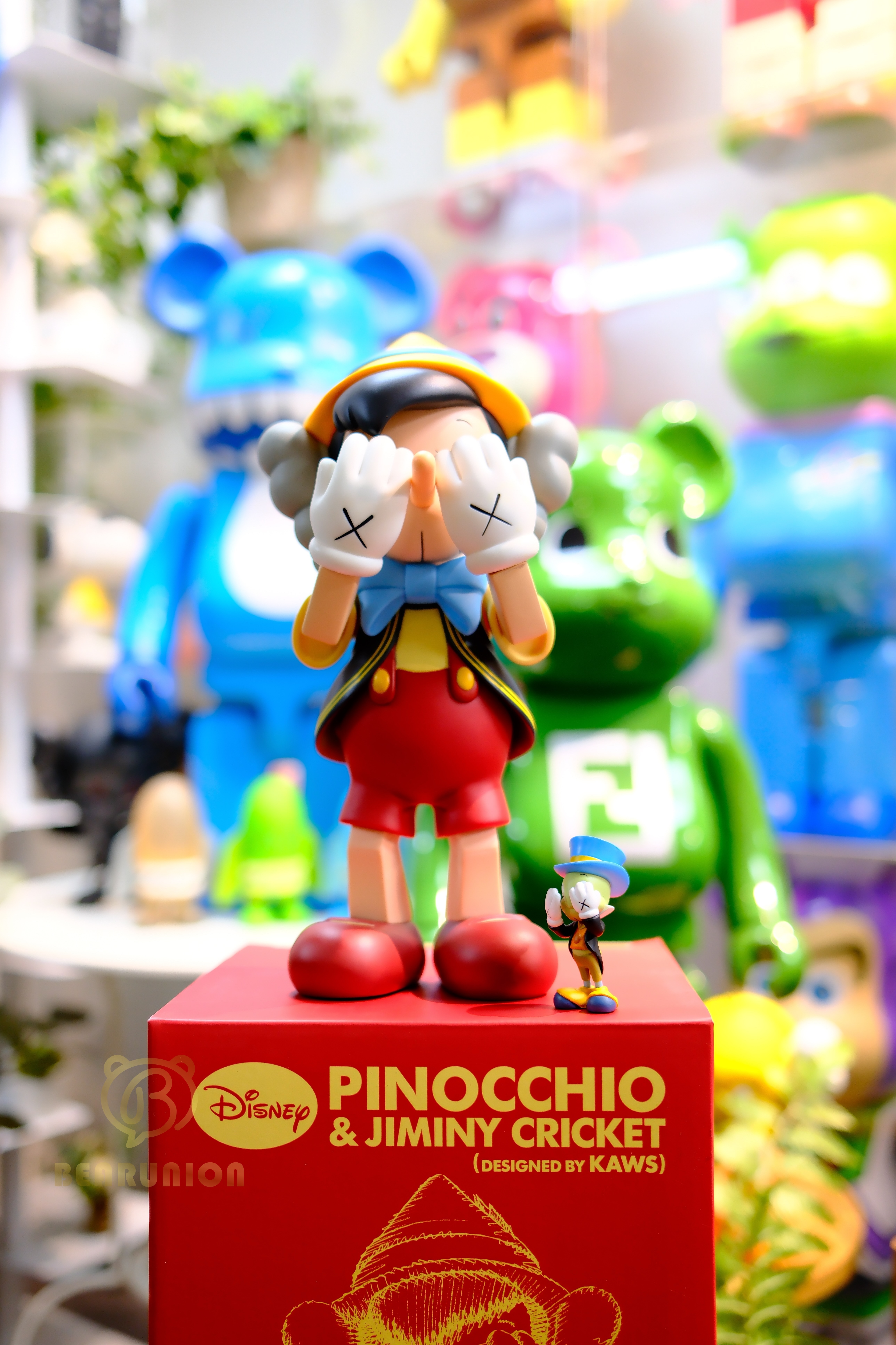🥇現貨🥇KAWS Pinocchio Jiminy Cricket 2010 匹諾曹 木偶仔