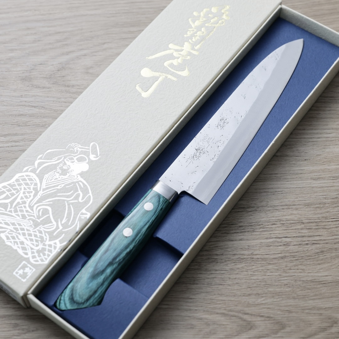 增谷訓生 牛刀 180mm VG10鋼 鎚目大馬士革 雪華 綠柄