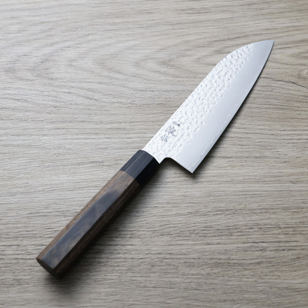 一徹 三德 155mm VG10鋼 33層鎚目大馬士革