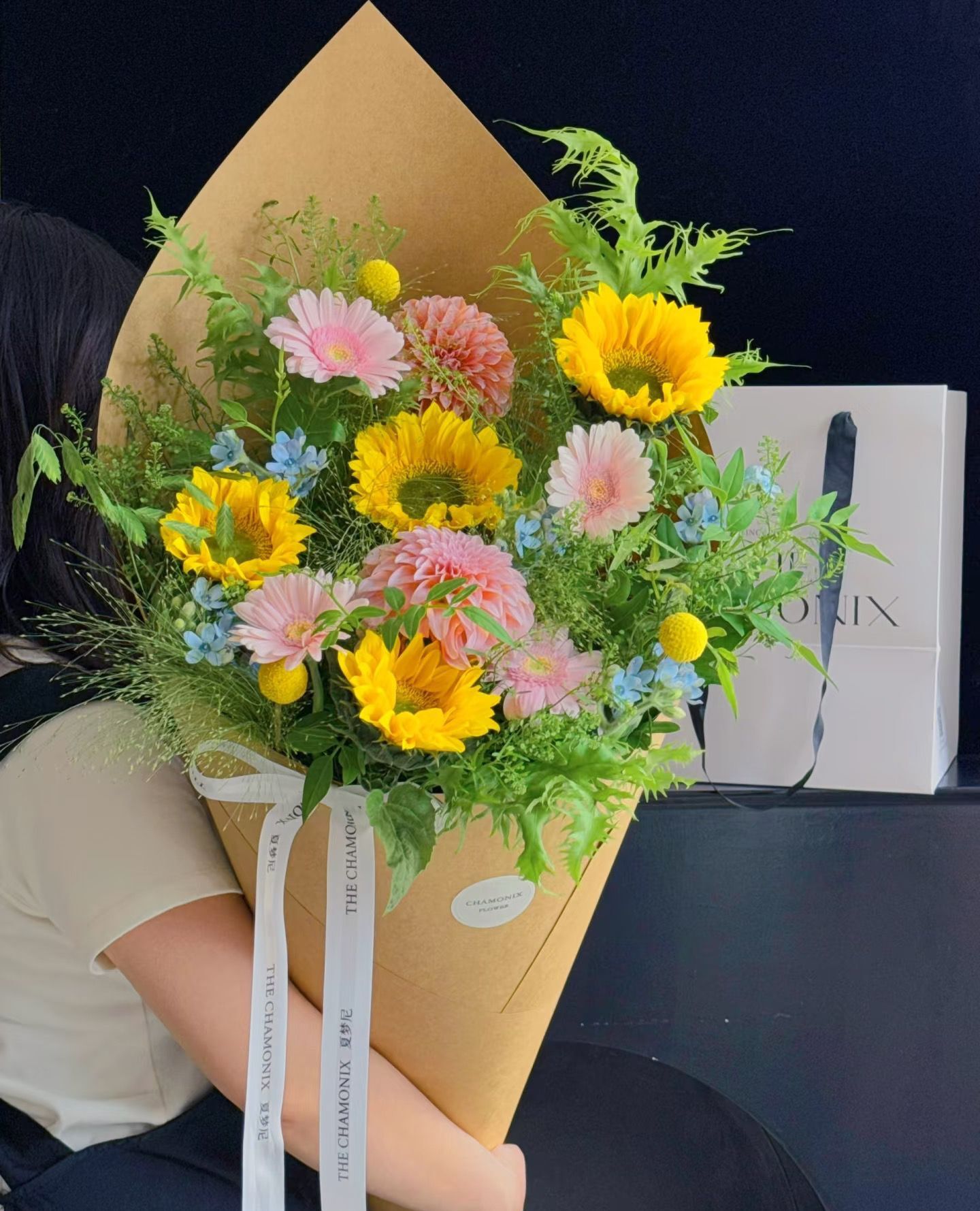 畢業花束 B12