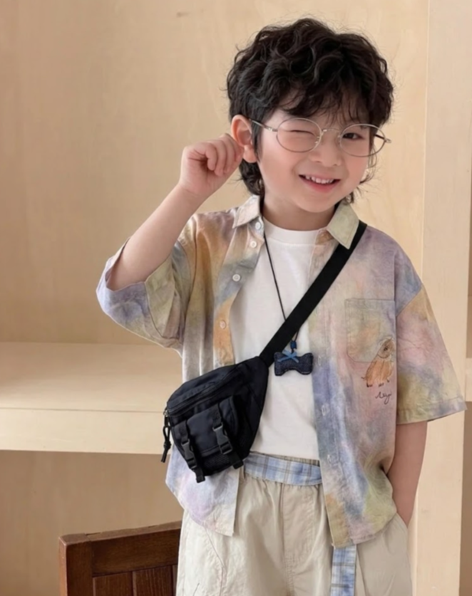 DDC04T097AC  DODO Wardrobe -藝術家雲端調色盤手繪小狗恤衫