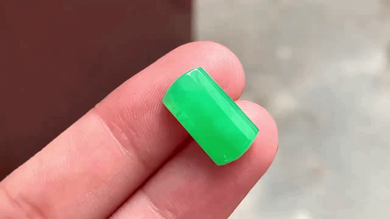410476 翡翠陽綠馬鞍