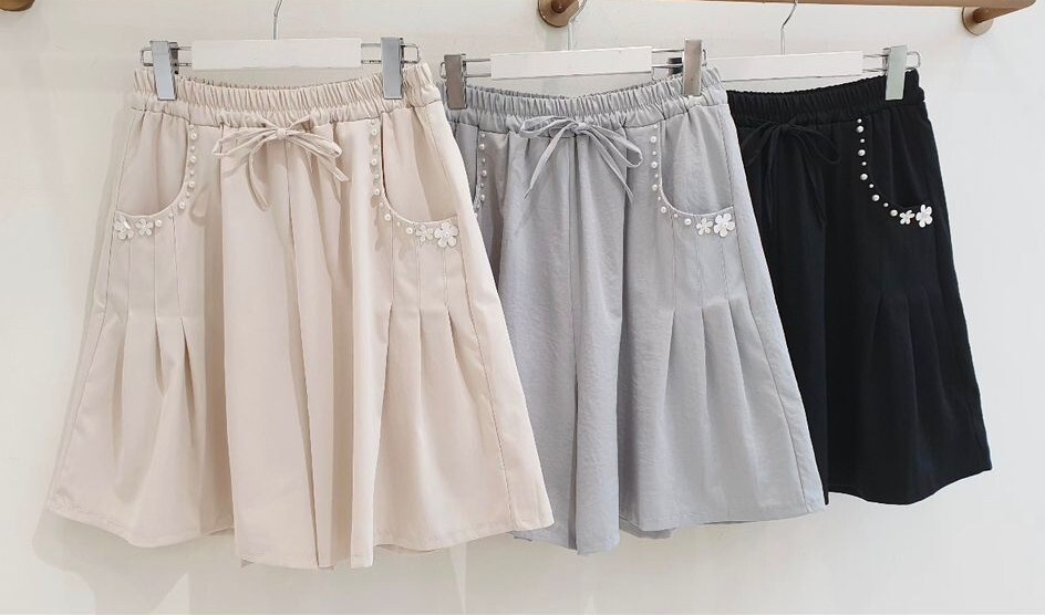 SM06 腰25-41 Hip 48 長19.5 $349 (一口價)