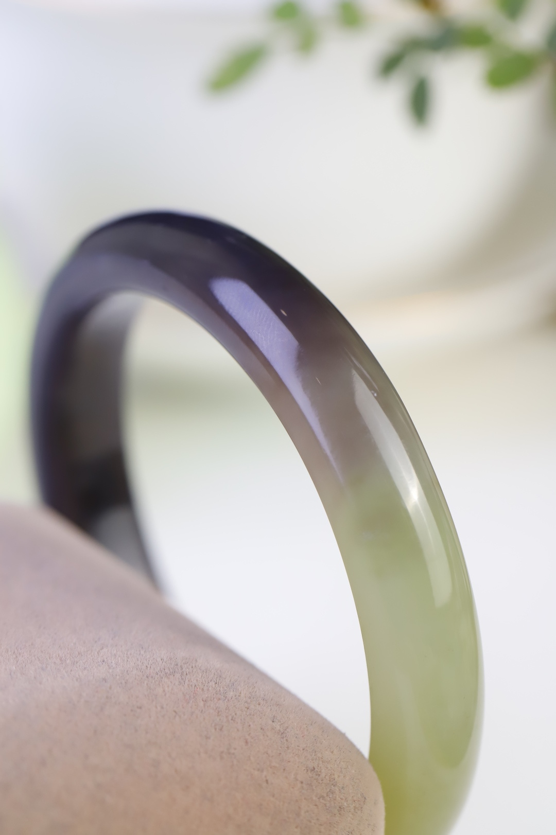 410125 53mm和田玉腕間柔情手鐲 (52-54)