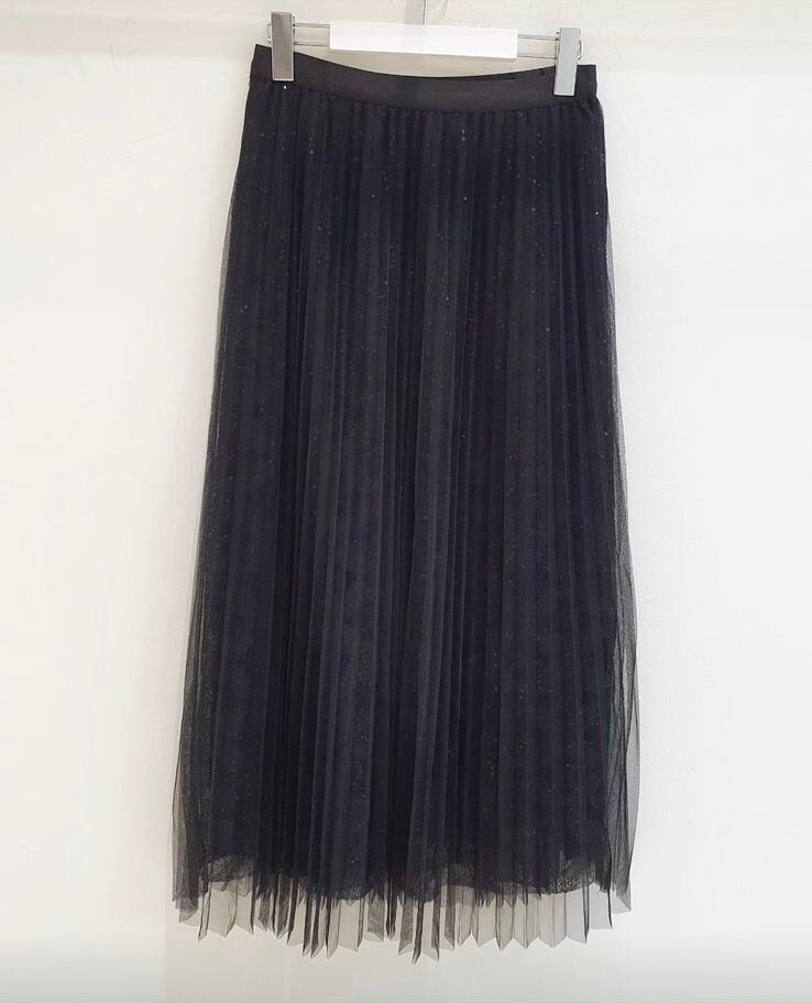 SM23 腰25-39 Hip 46 長36 $379 (一口價)