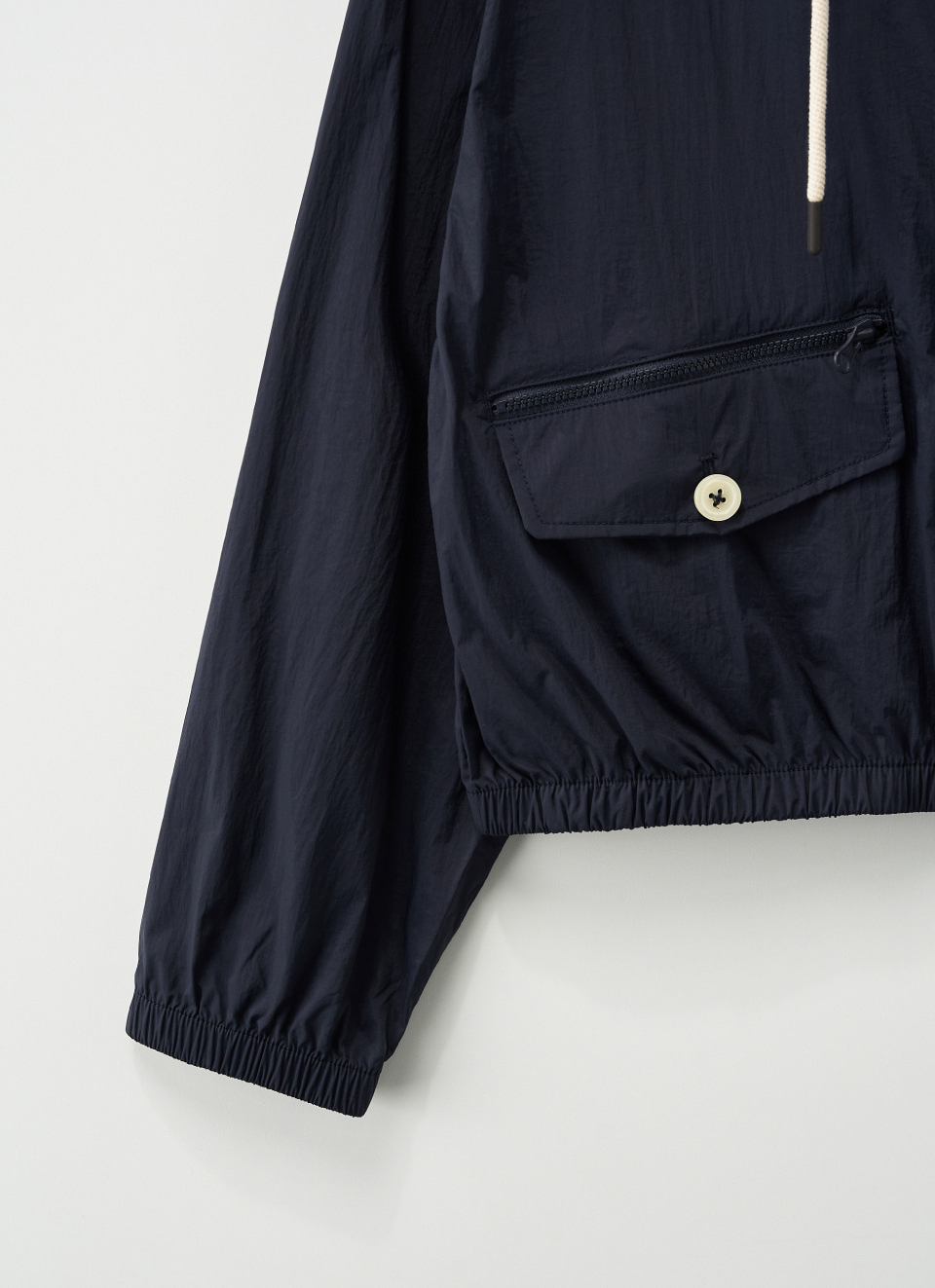 W) Crop Hood Wind Jacket