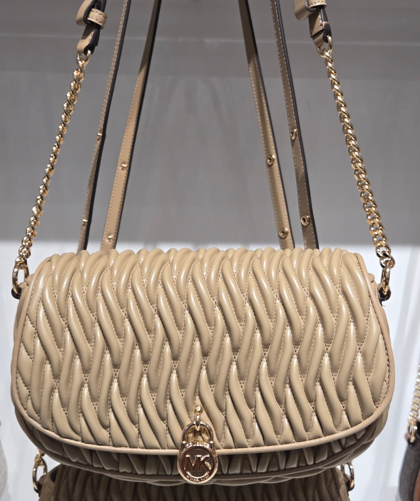 【預購】Michael Kors H042106 小號翻蓋鏈條馬鞍包