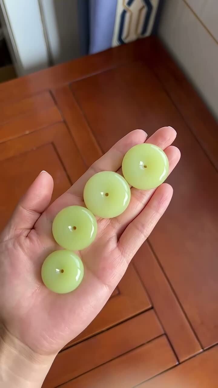 和田玉黃口平安扣,天然和田玉軟玉