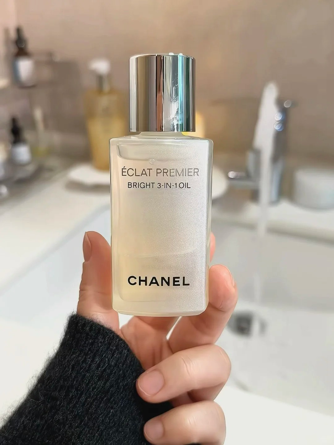 CHANEL 花萃透亮三合一美白精華油新版50ML weareseoul.com
