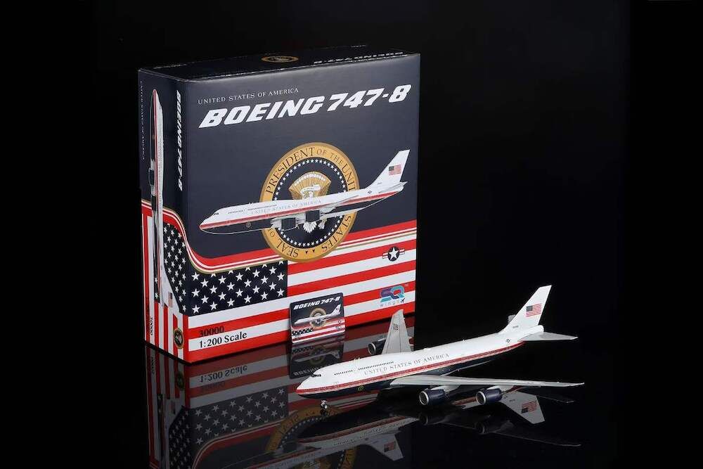 SQ Wings 1/200 美國空軍一號 波音747-8 30000