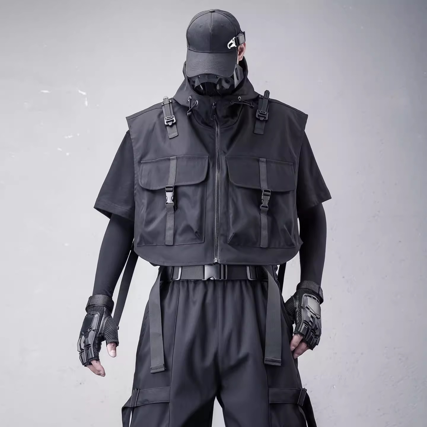 𝙏𝙀𝘾𝙃𝙒𝙀𝘼𝙍 工裝機能戰術連帽馬甲