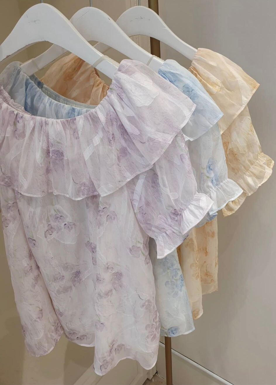 SM26 胸44 長23 $379 (一口價)