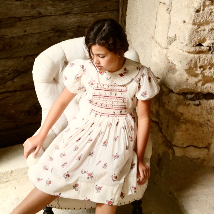 BONJOUR DIARY 綁帶抓褶波浪紋洋裝(花園) HANDSMOCK DRESS - Garden flowers print