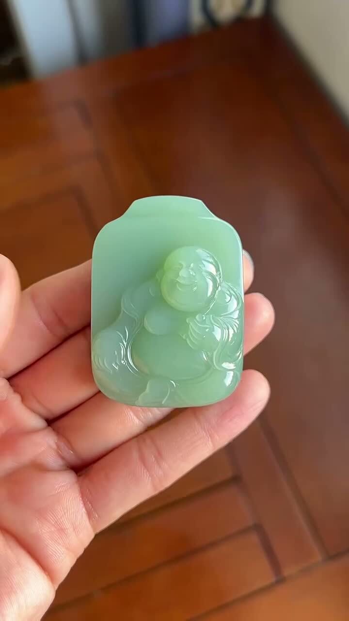 和田玉粉青佛公牌,天然和田玉軟玉