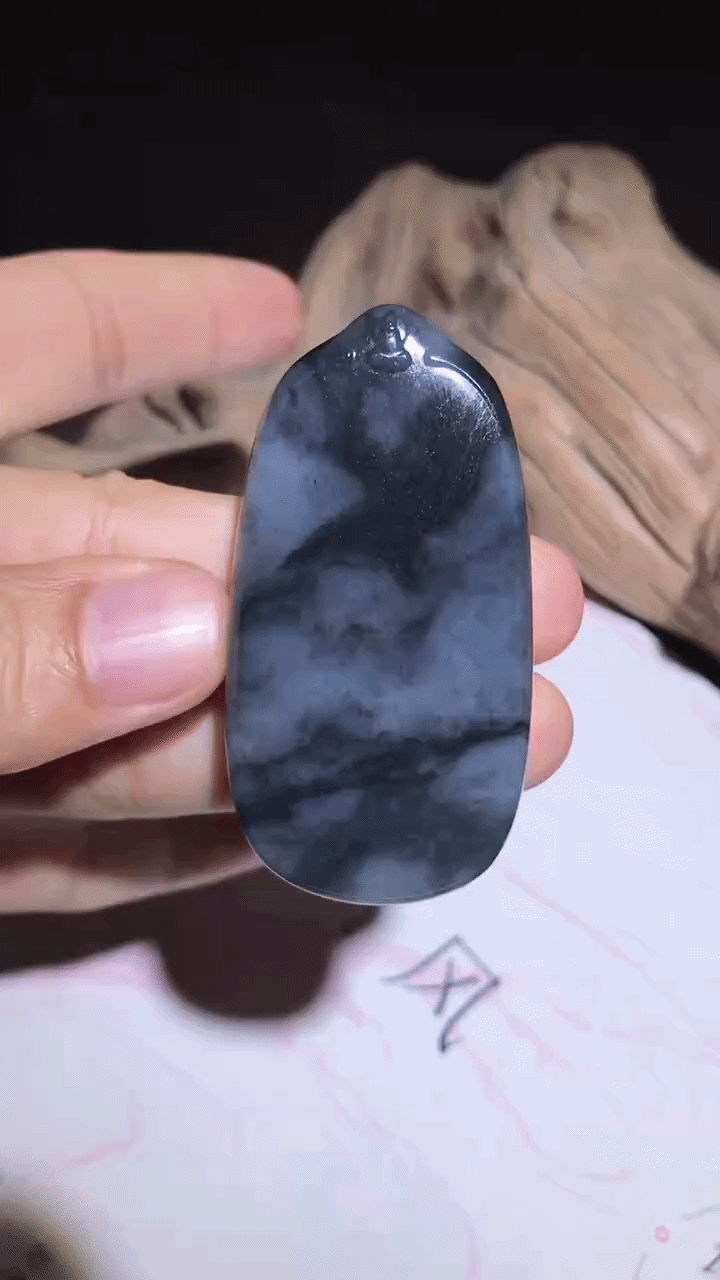 410710 和田玉青花籽料平安無事牌