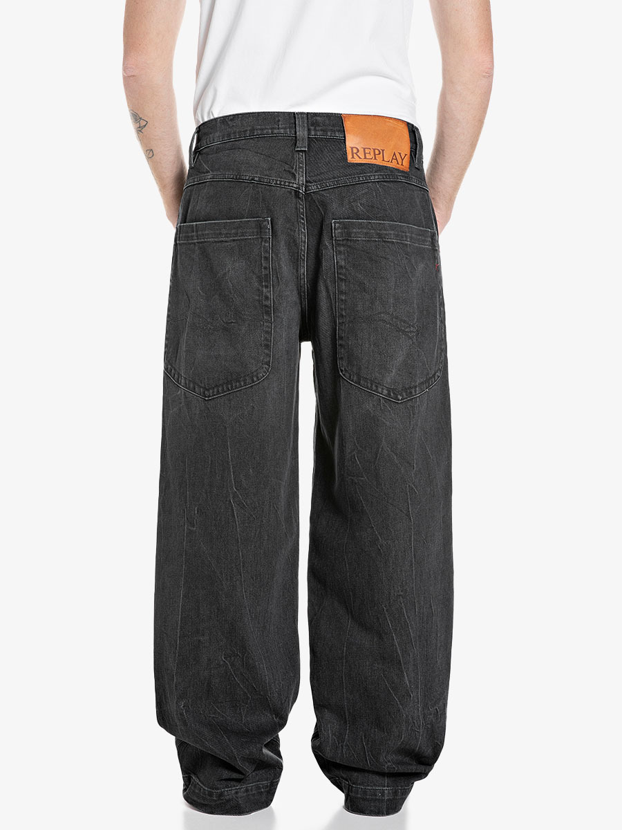 FERYS 黑色寬鬆丹寧牛仔褲