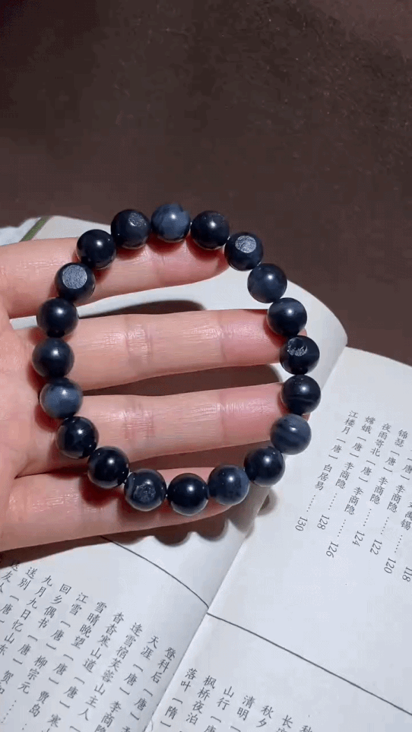 410712 和田玉籽料青花墨玉手串 (10mm直徑)