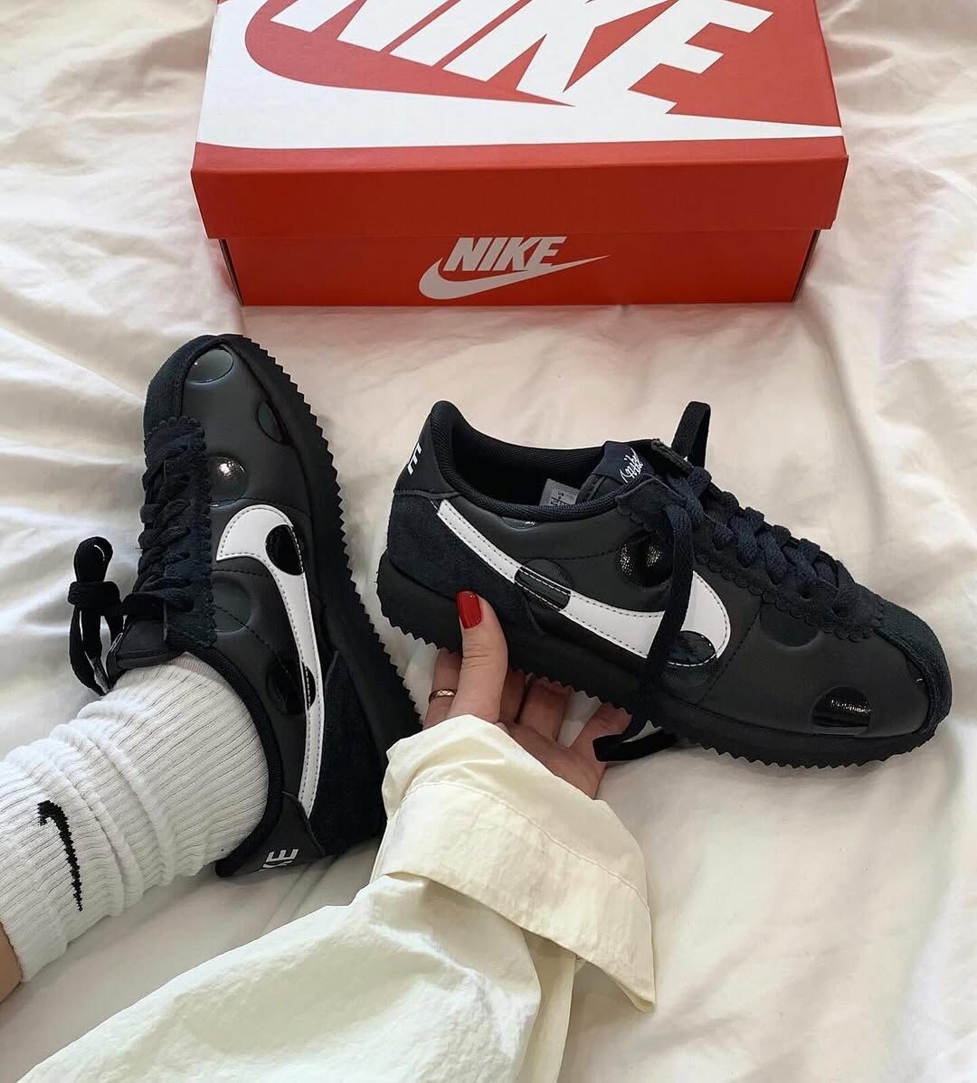 NIKE CORTEZ "POLKA DOTS" 波點 點點 黑白 阿甘鞋 女鞋 IR1332-001 / 預購