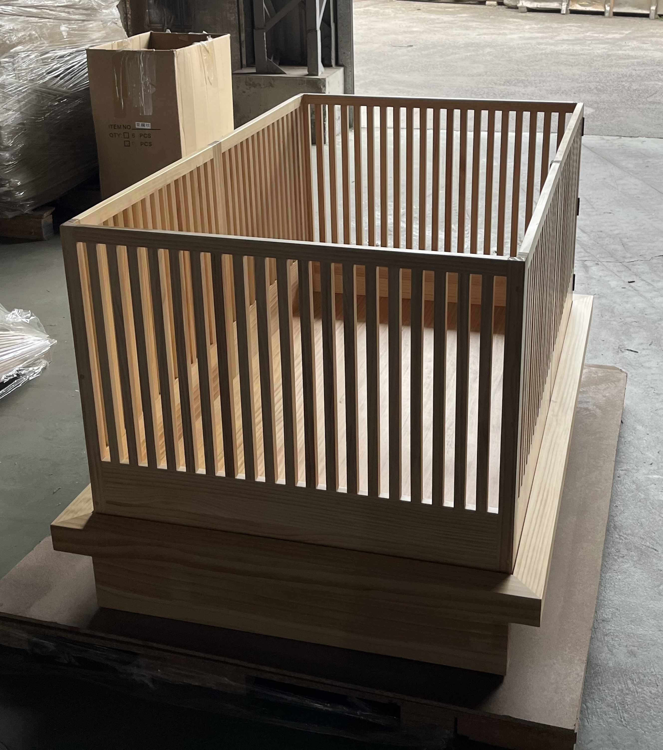 訂製床架_格柵造型