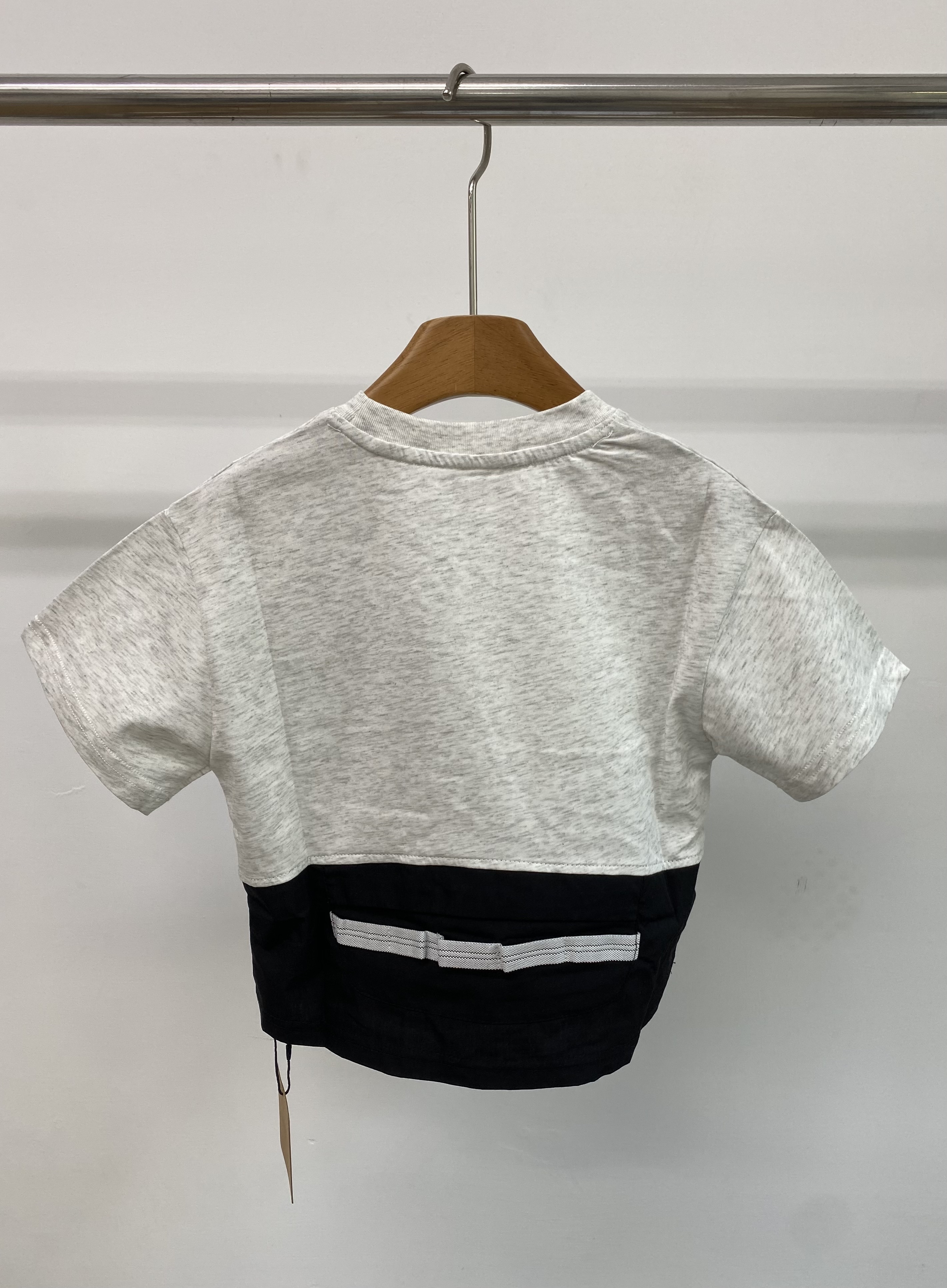 A04930異材質拼接上衣