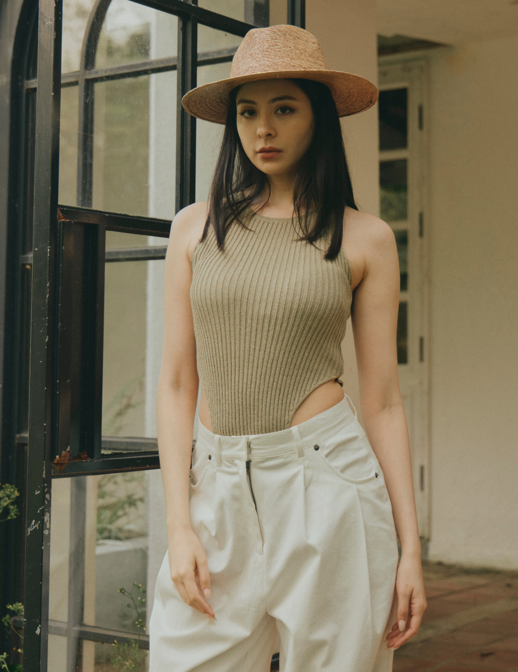 削肩Bodysuit 針織上衣（卡其/3尺寸）