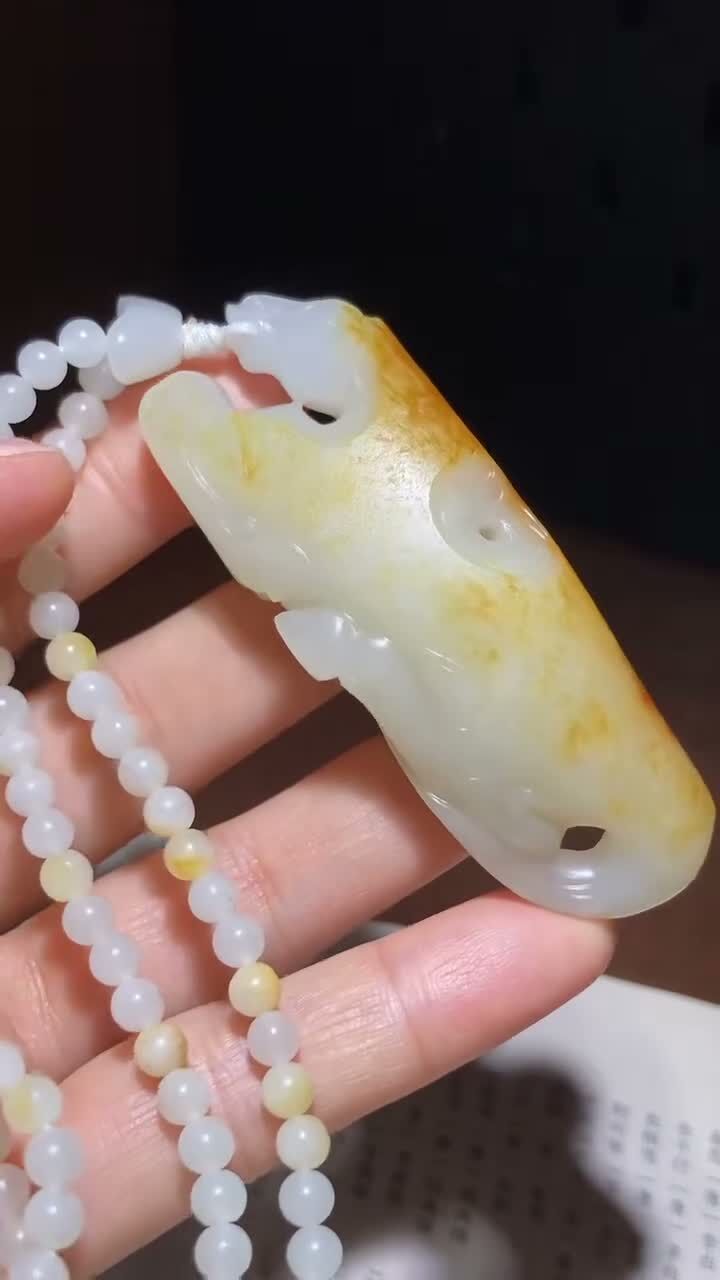 410722 和田玉籽料馬到成功