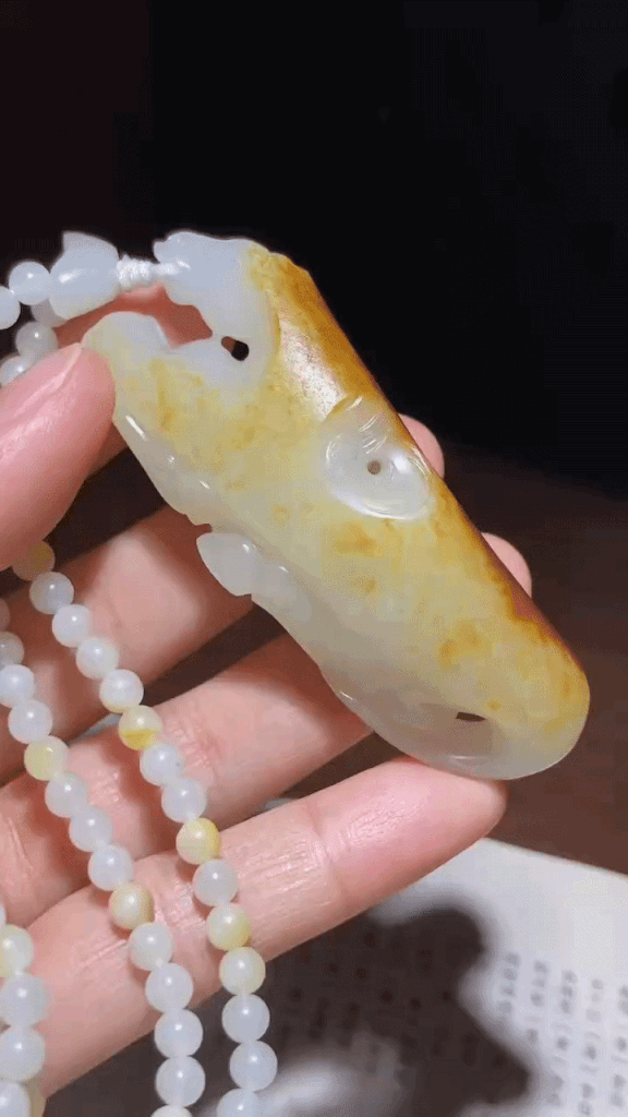 410722 和田玉籽料馬到成功