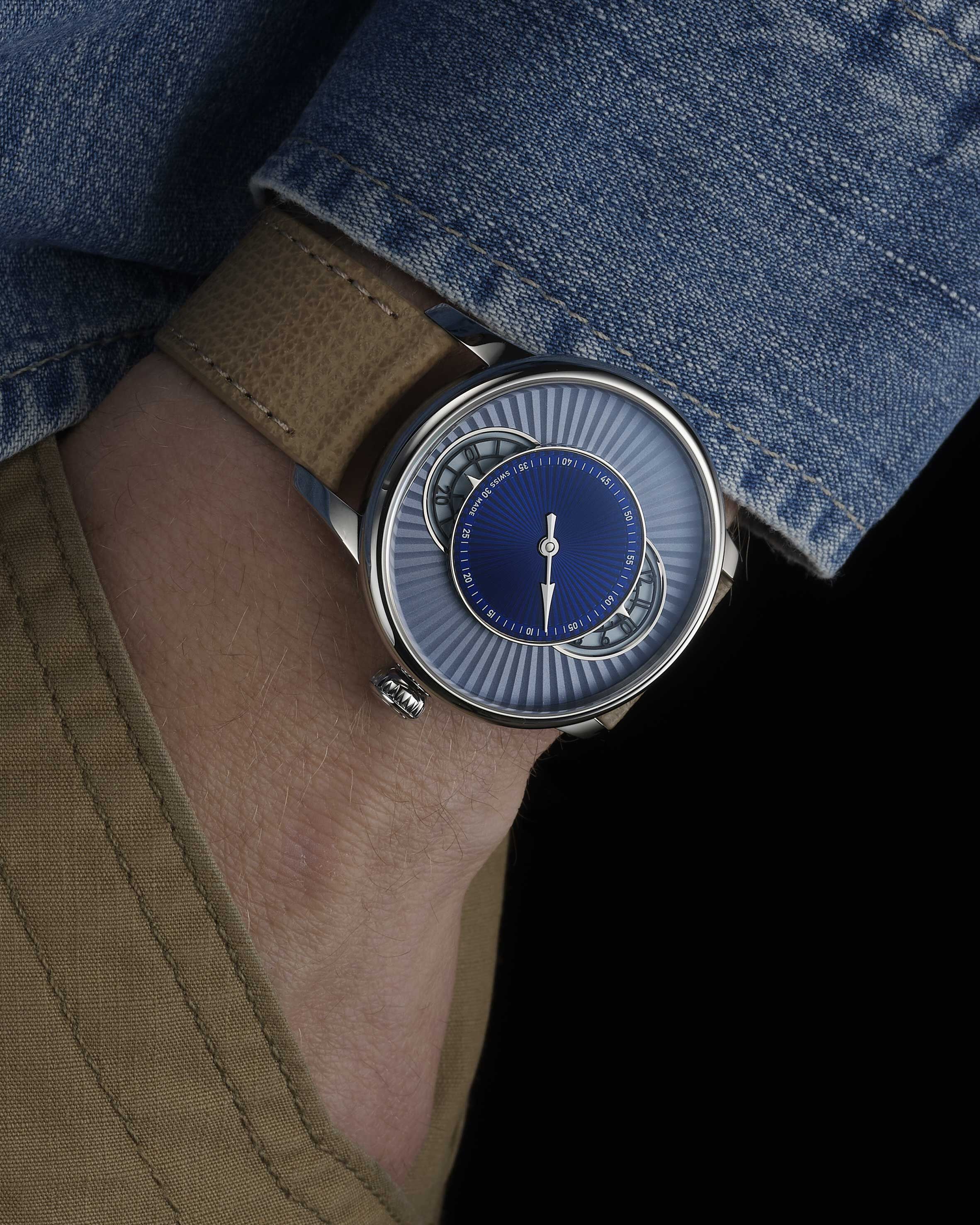 Louis Erard,藝術大師系列,Métiers d‘Art,Le Régulateur Esprit Flinqué Blue, Worn and Wound,fluted sunray,調節器,規範式指針,三針一線腕錶