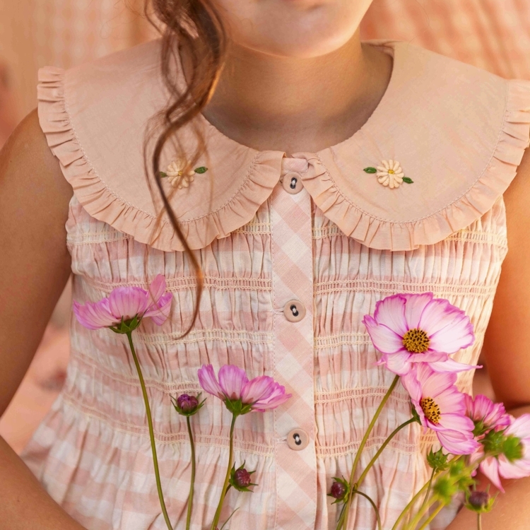 BONJOUR DIARY 蕾絲雕花裙襬無袖洋裝附髮夾(花園) EMBROIDERED TUNIC + HAIR CLIP - Pink Vichy