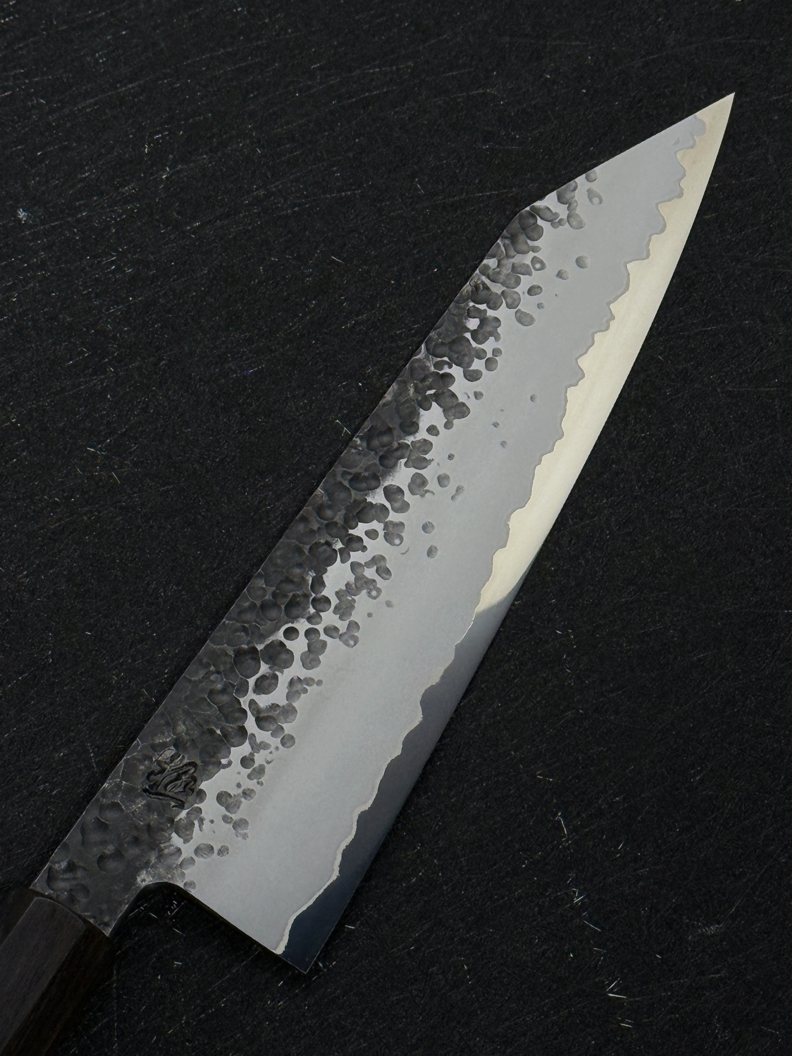 極鋭 Apex Ultra 不鏽鋼外層 黑打 槌目 切付牛刀