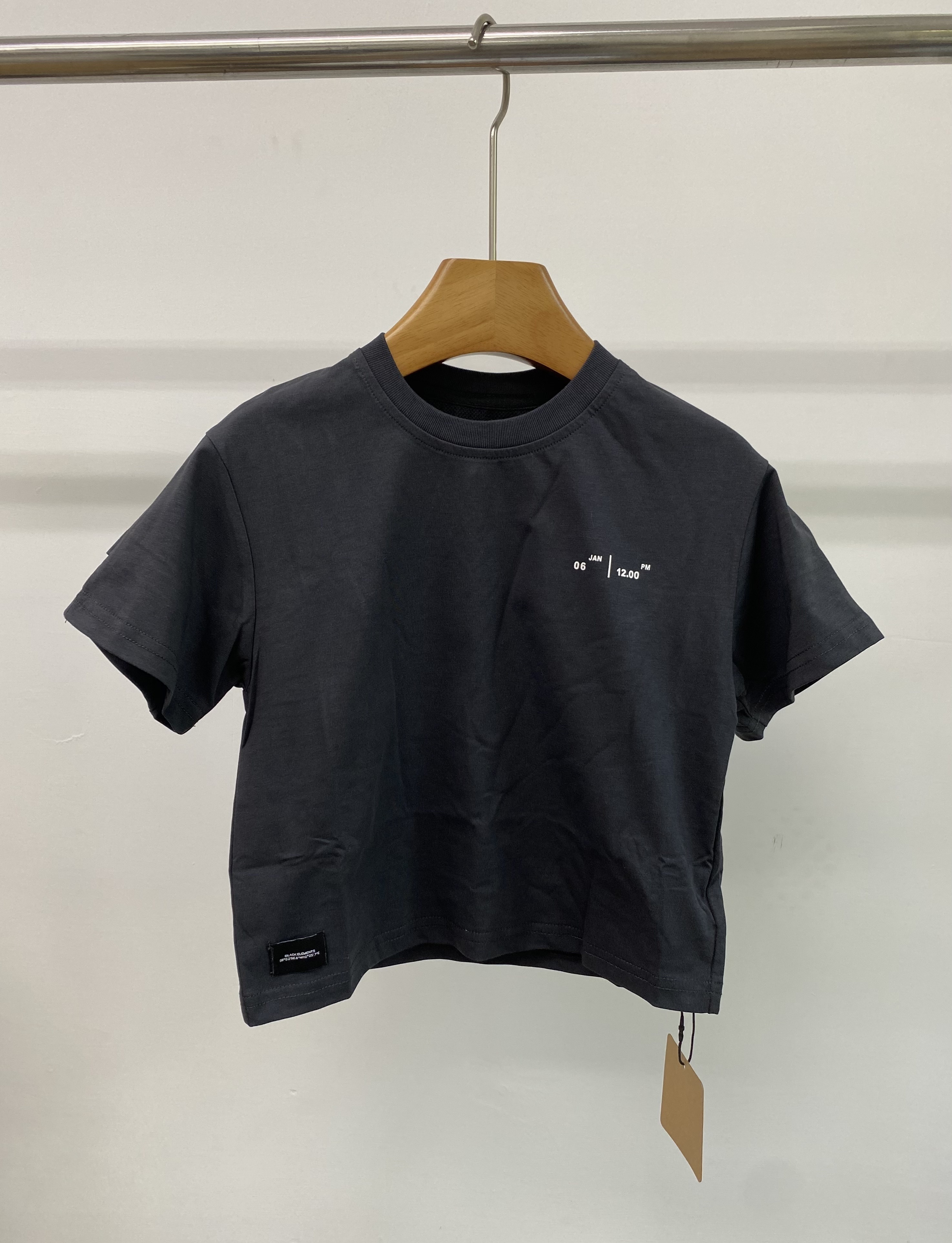 A04932型男款內拼透氣網布上衣