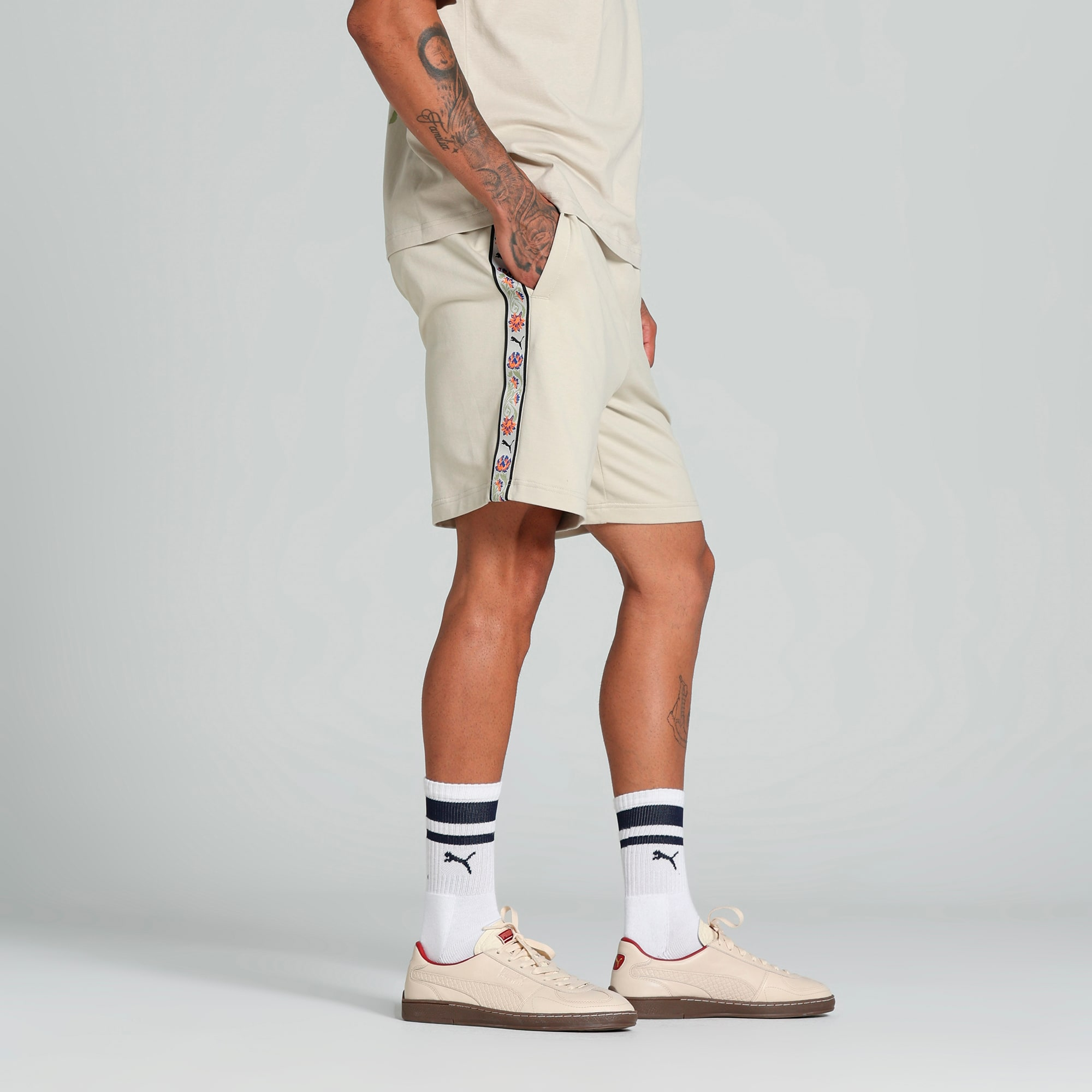 PUMA 短褲 流行系列 FLORAL SPORT 米 花卉 7吋短褲 男 68955968