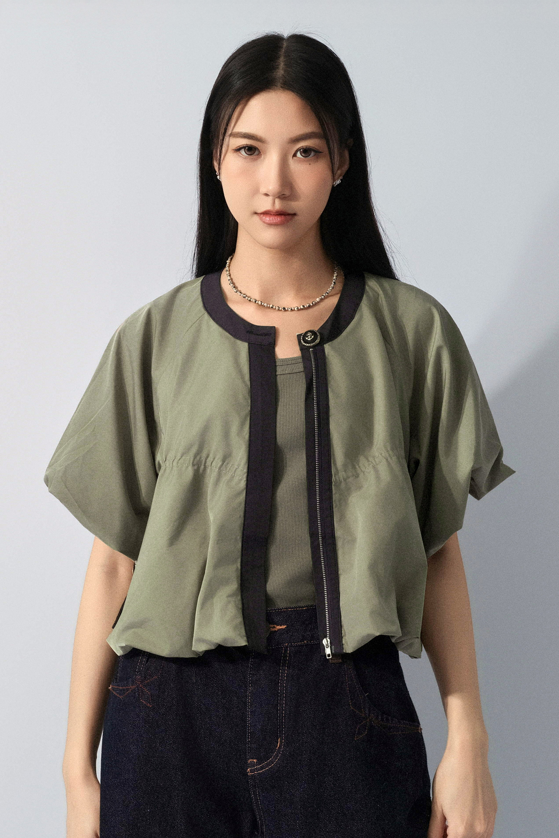 撞色領邊泡泡短外套（預購產品）